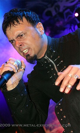 Roy Khan (today)