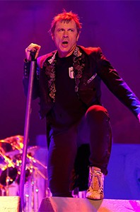 Bruce Dickinson (today)