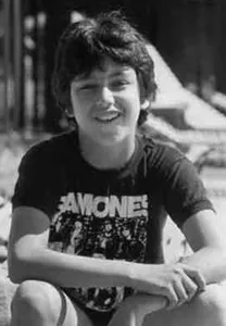 Mike Portnoy (young)