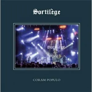 Coram Populo
